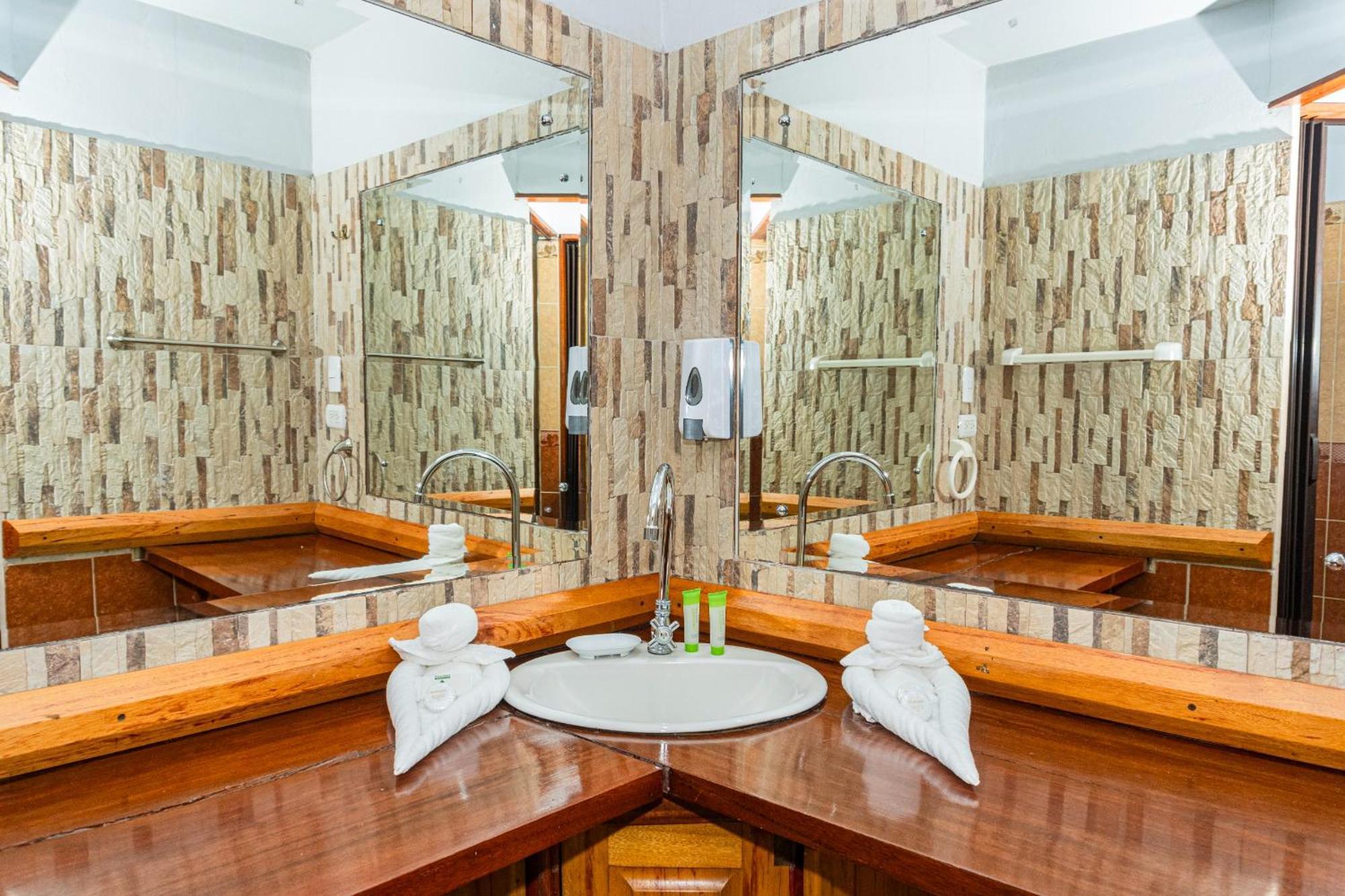 Hotel Rancho Corcovado Дрейк Екстер'єр фото