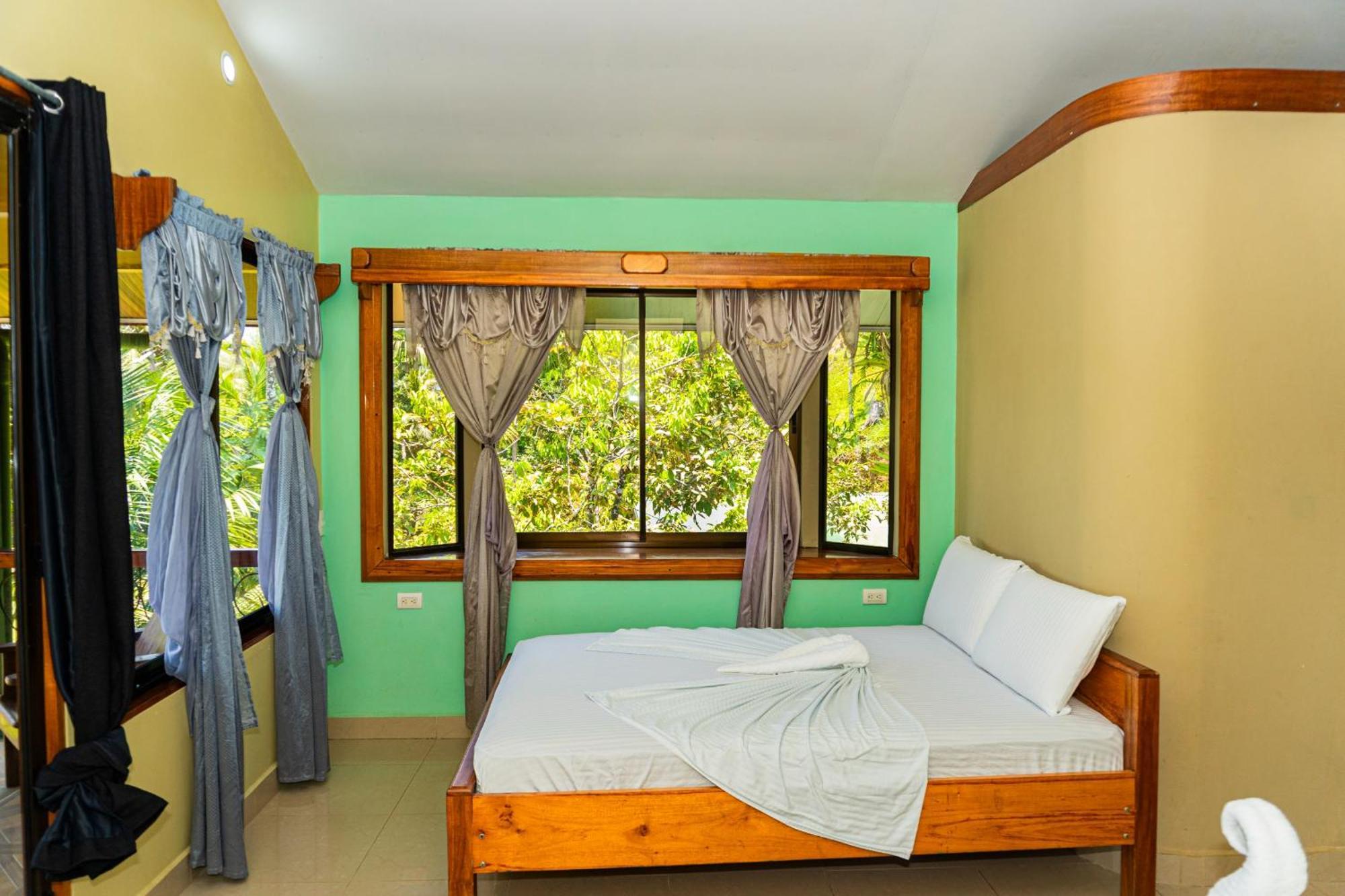 Hotel Rancho Corcovado Дрейк Екстер'єр фото
