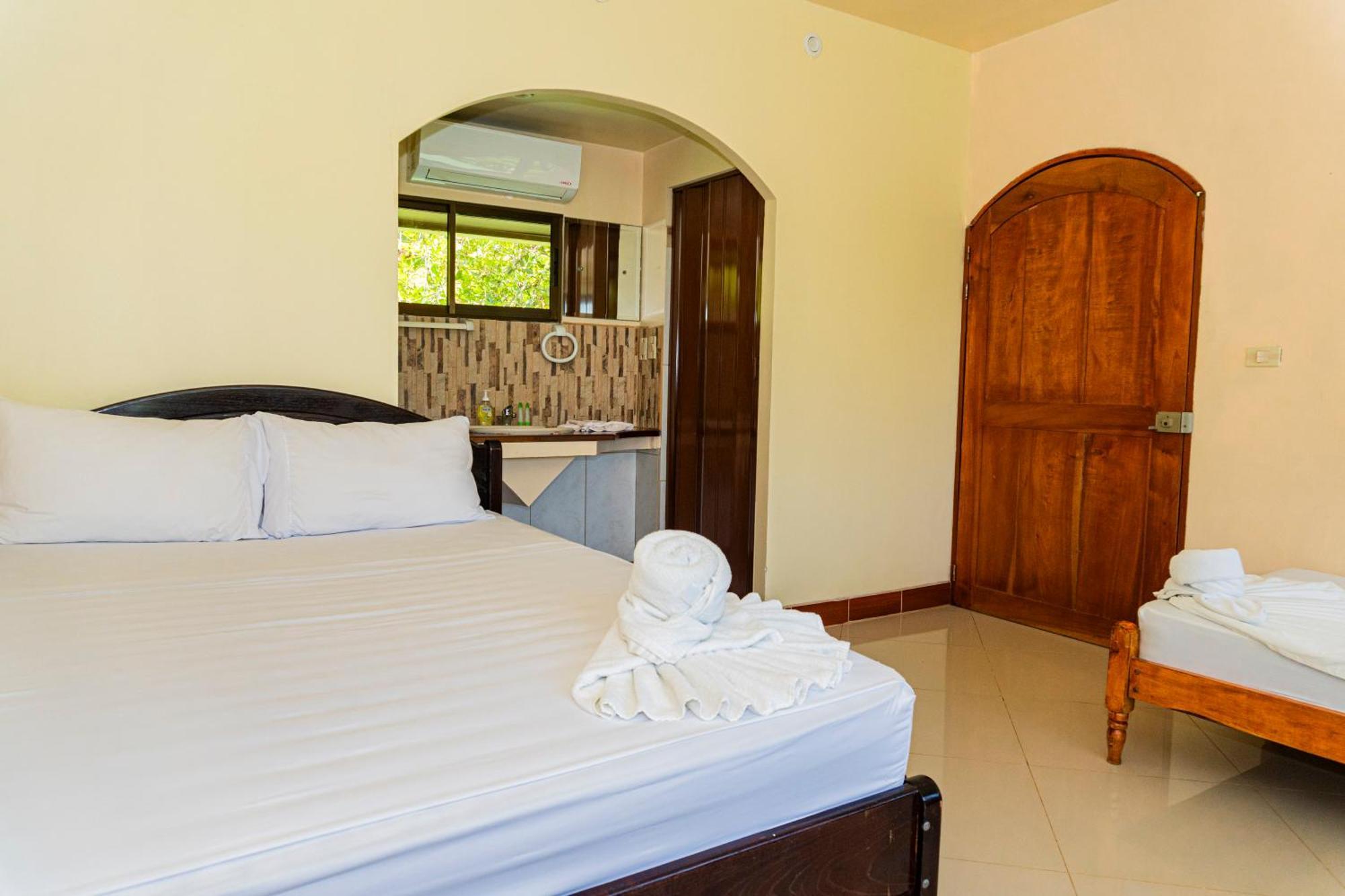 Hotel Rancho Corcovado Дрейк Екстер'єр фото